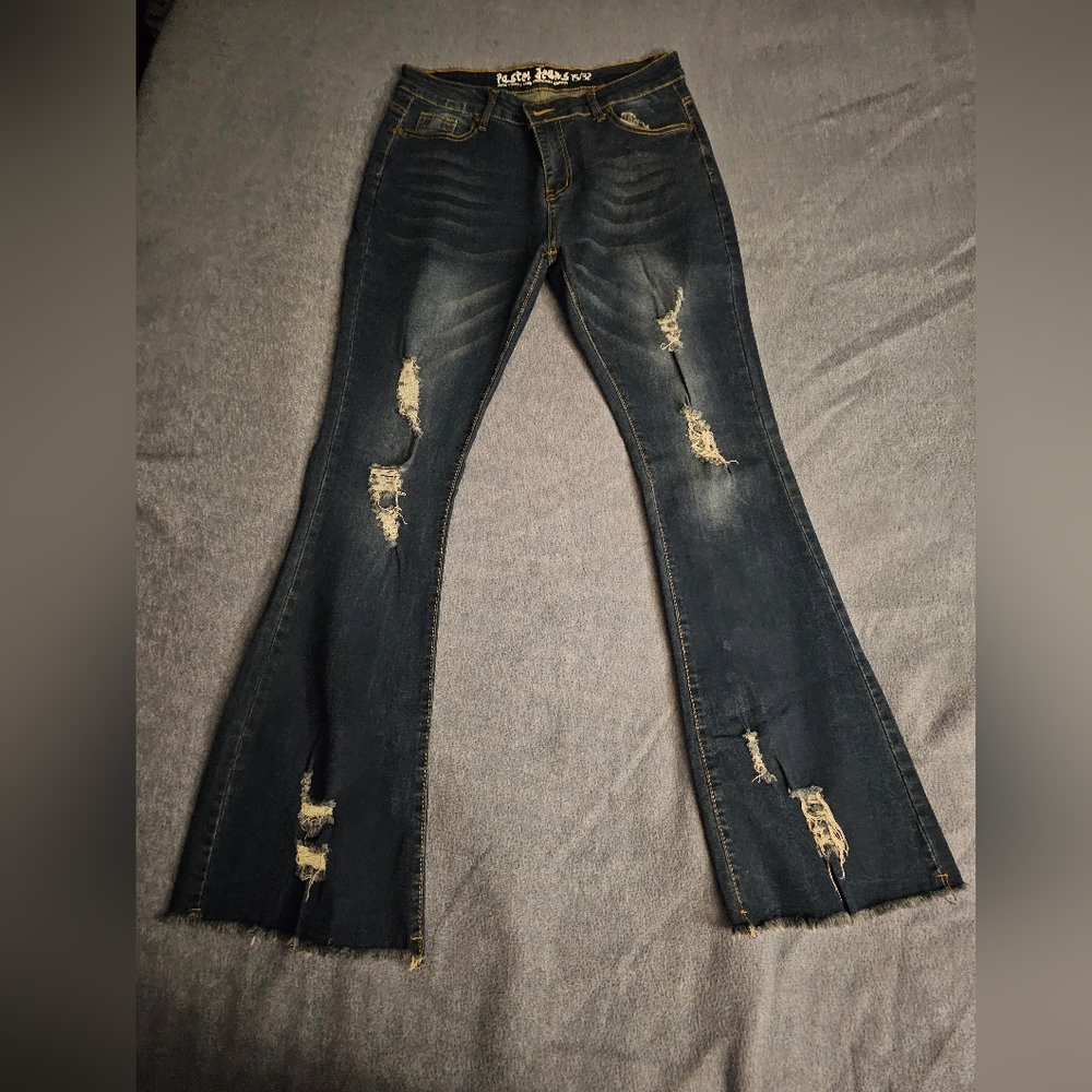 Pastel Jeans size 15/32 Distressed blue jeans. Flare